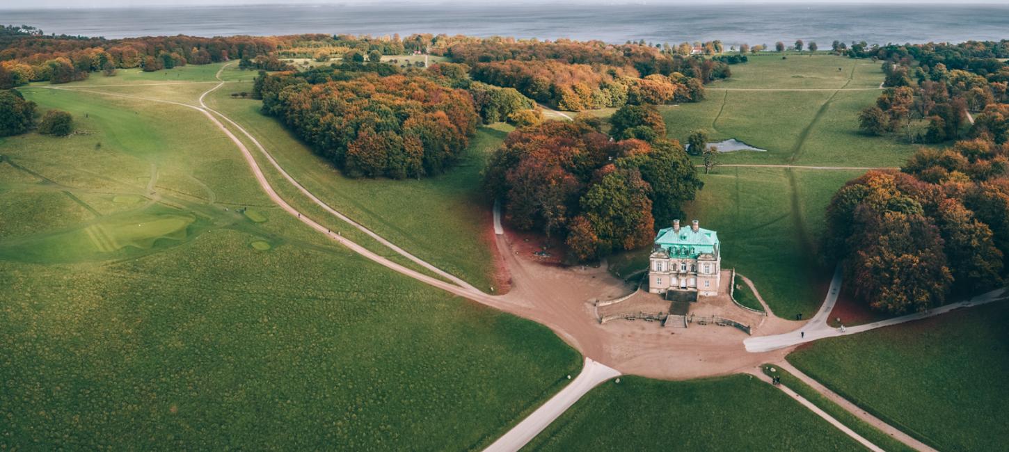 Eremitageslottet i Dyrehaven, som er på UNESCO’s verdensarvsliste som en del af parforcejagtlangskabet i området.